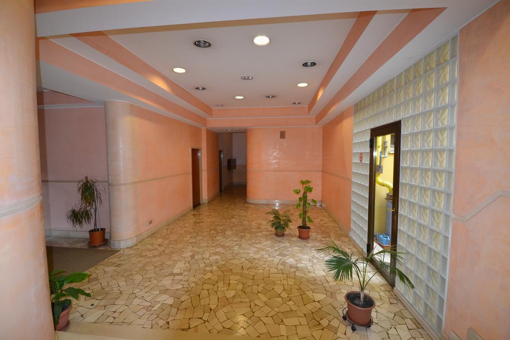 Magenta Apartment Varese Kültér fotó